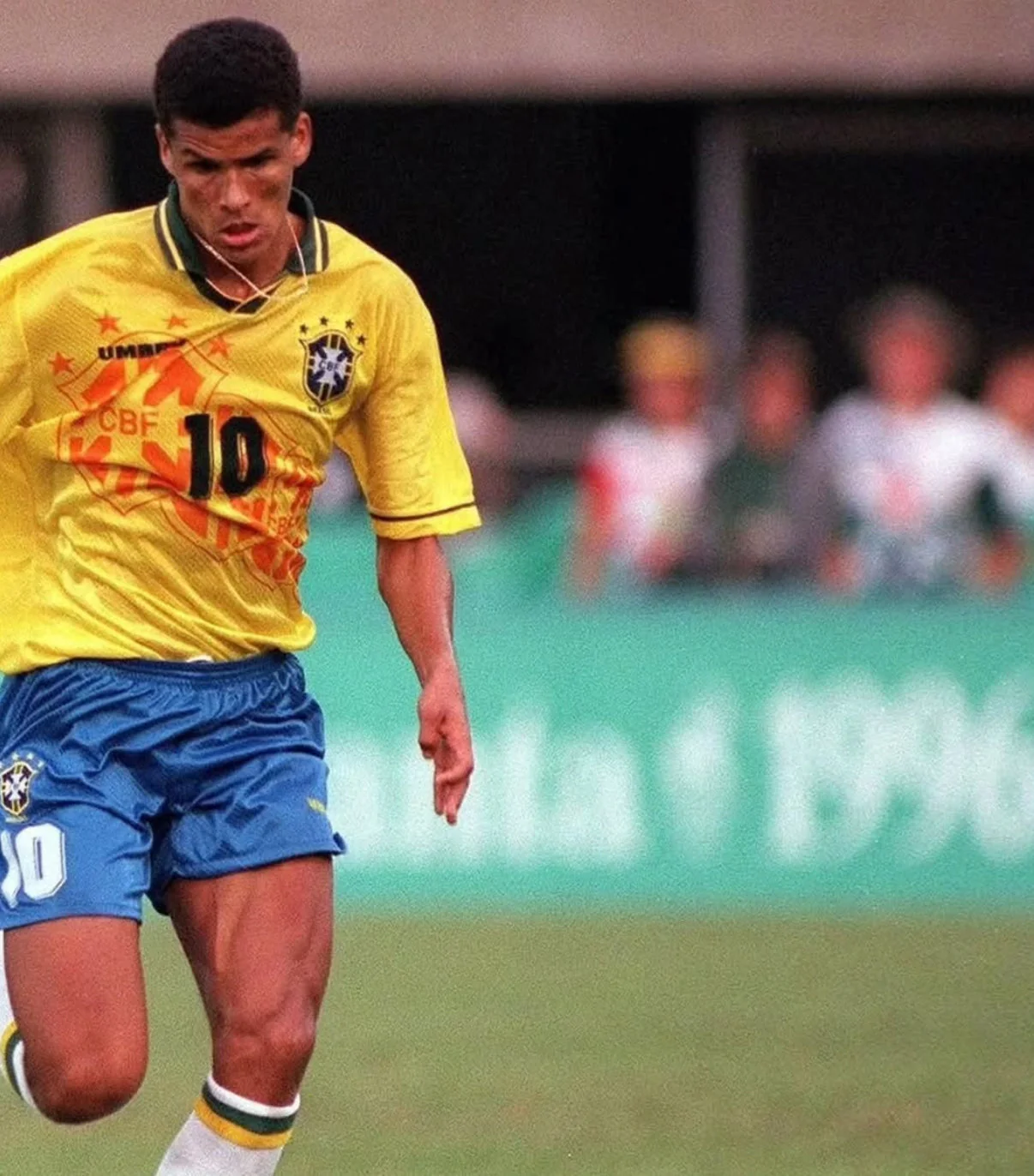 1993-1994 Brazil Retro Jersey - Image 10