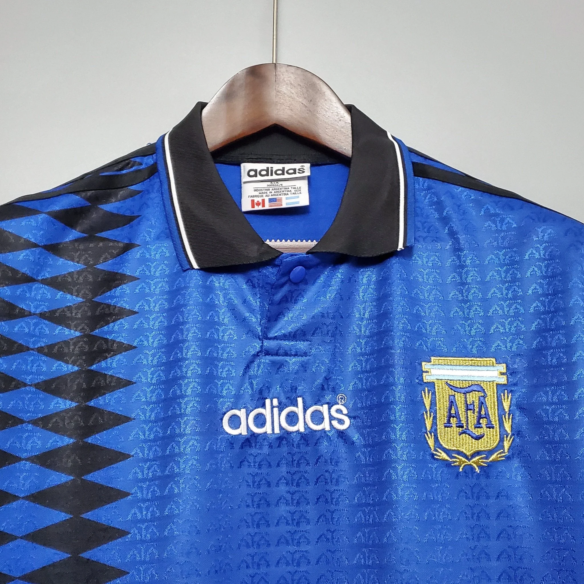 1994 Argentina away retro kit - Image 4