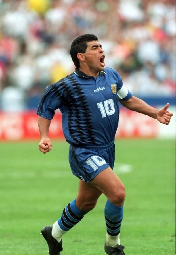 1994 Argentina away retro kit - Image 6