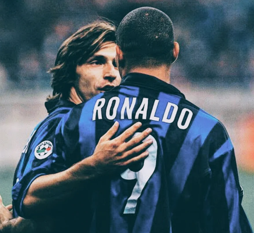 1998 Inter Milan Home Retro kit - Image 4