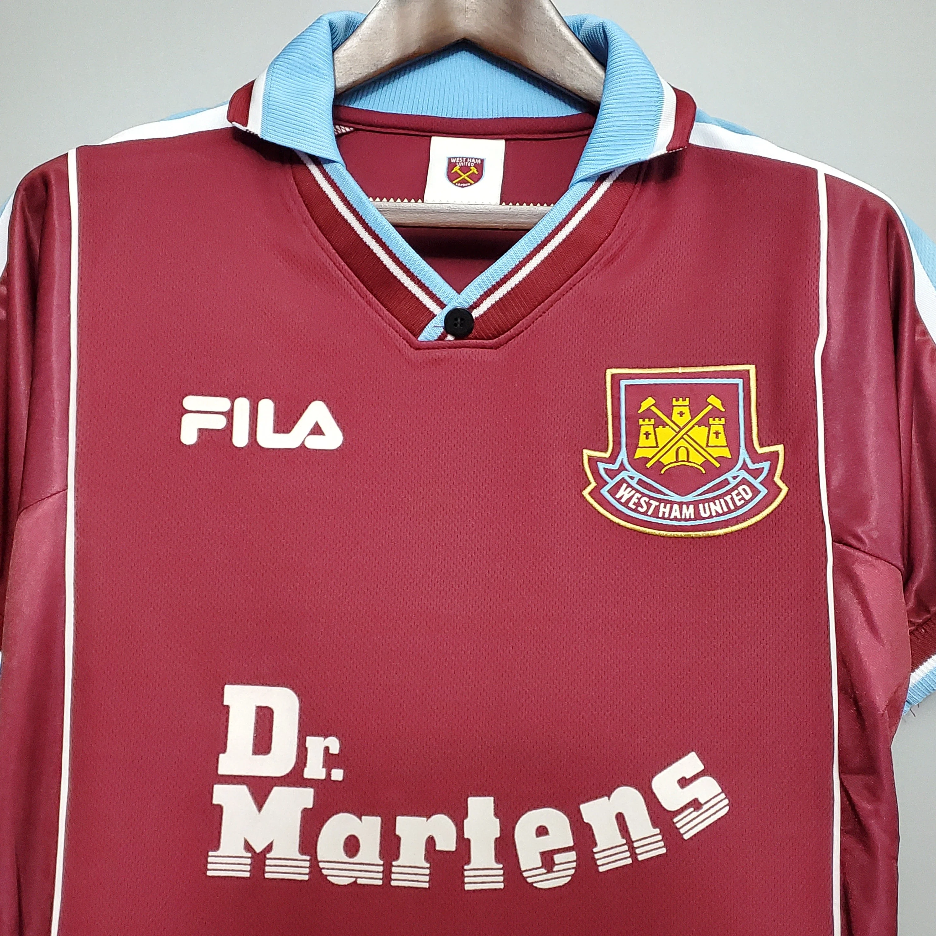 1999/2001 West Ham united Retro kit - Image 3