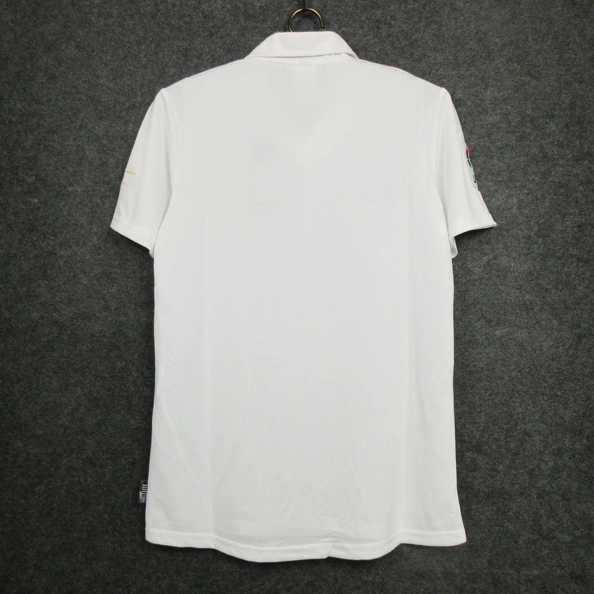 2002/2003 Real Madrid retro jersey - Image 2