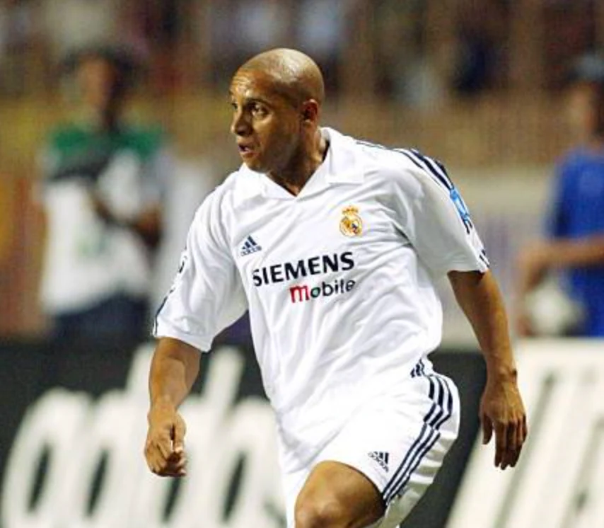 2002/2003 Real Madrid retro jersey - Image 4