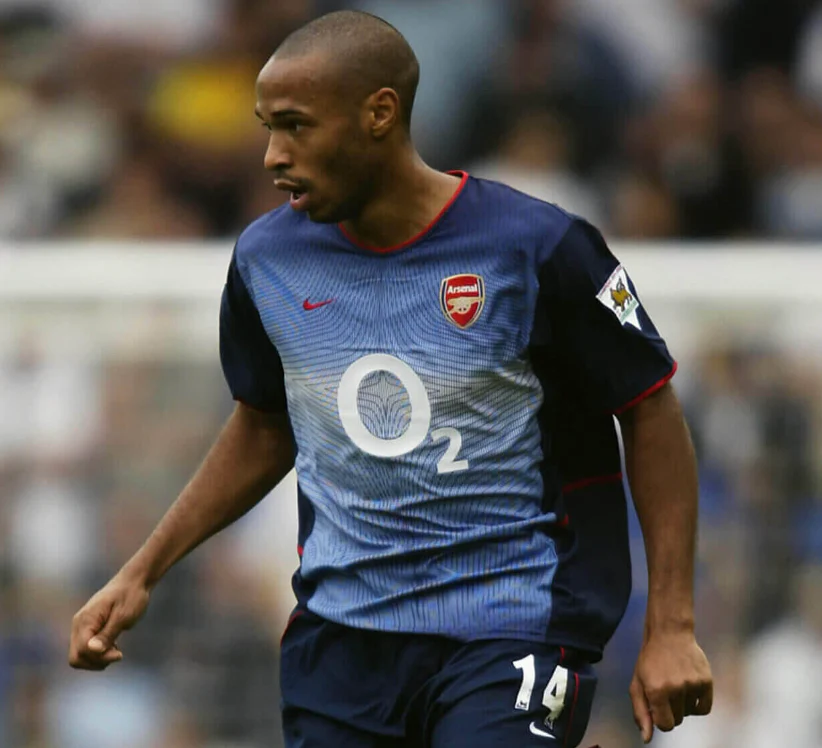 2002/2004 Arsenal away kit - Image 6