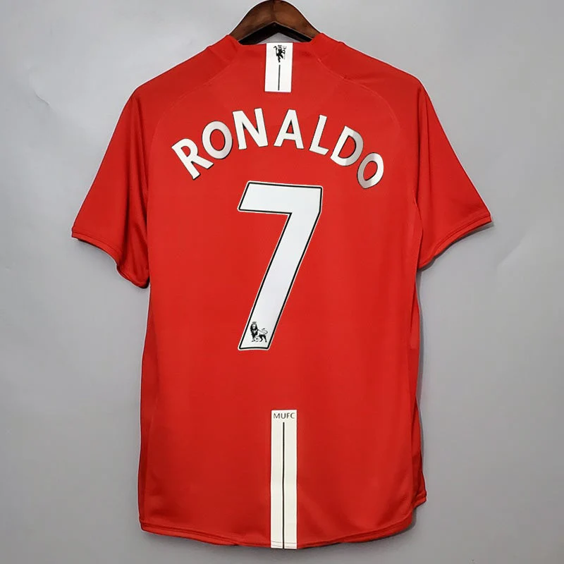 2007-2008 Manchester United retro kit - Image 2