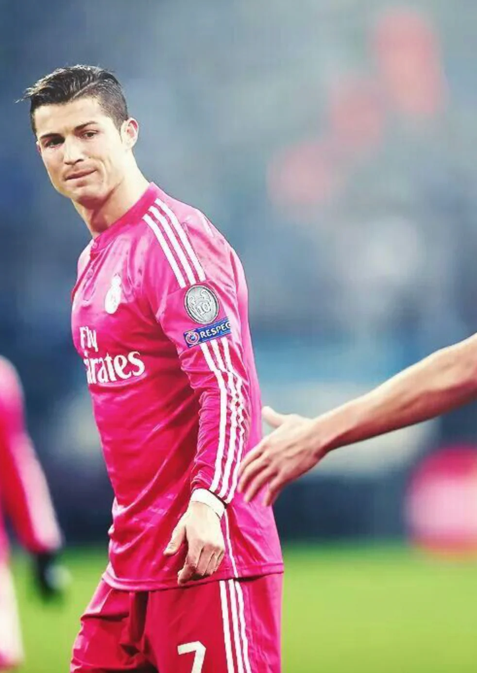 2014/2015 Real Madrid pink long sleeve retro jersey - Image 5