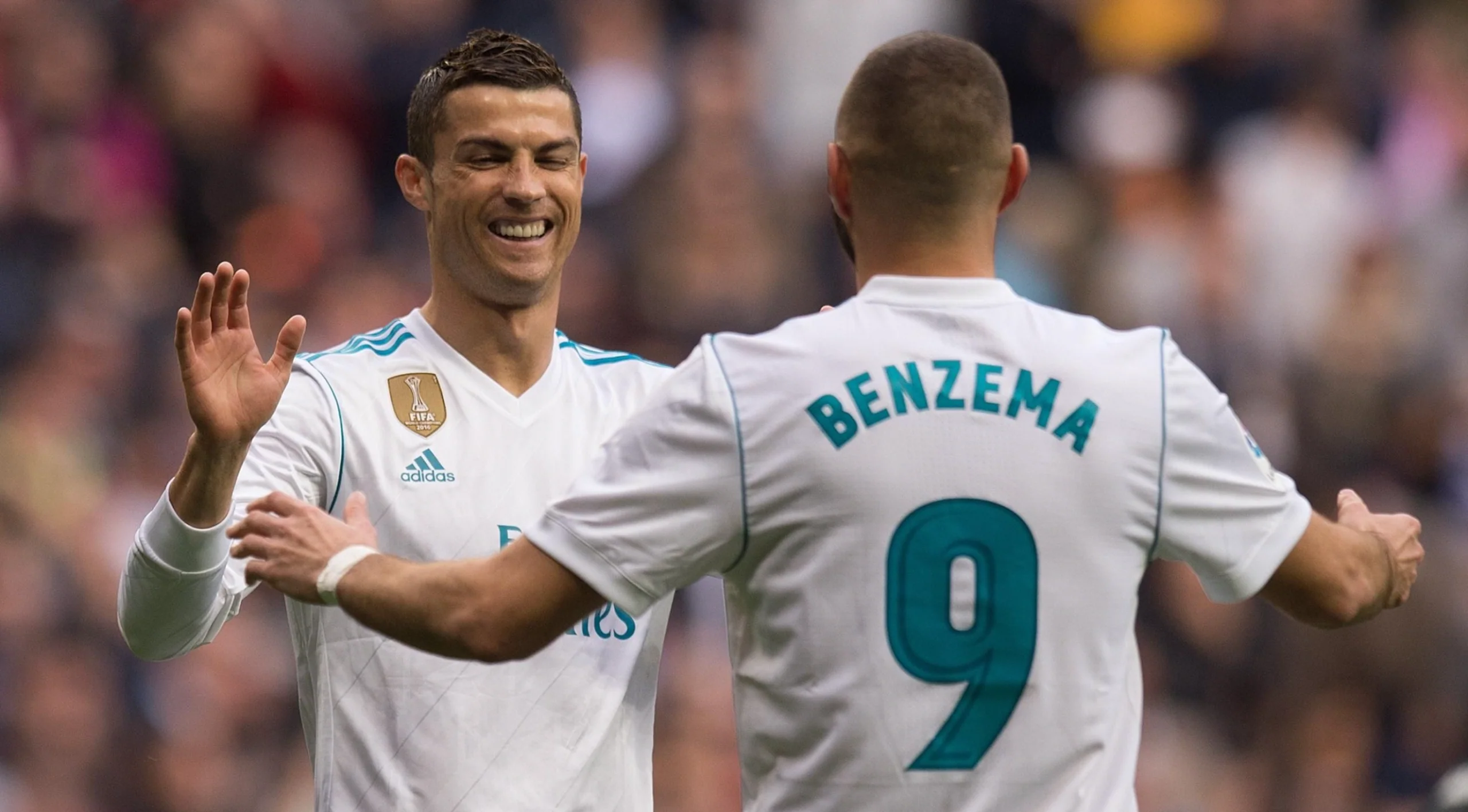 2017/2018 Real Madrid retro jersey - Image 10