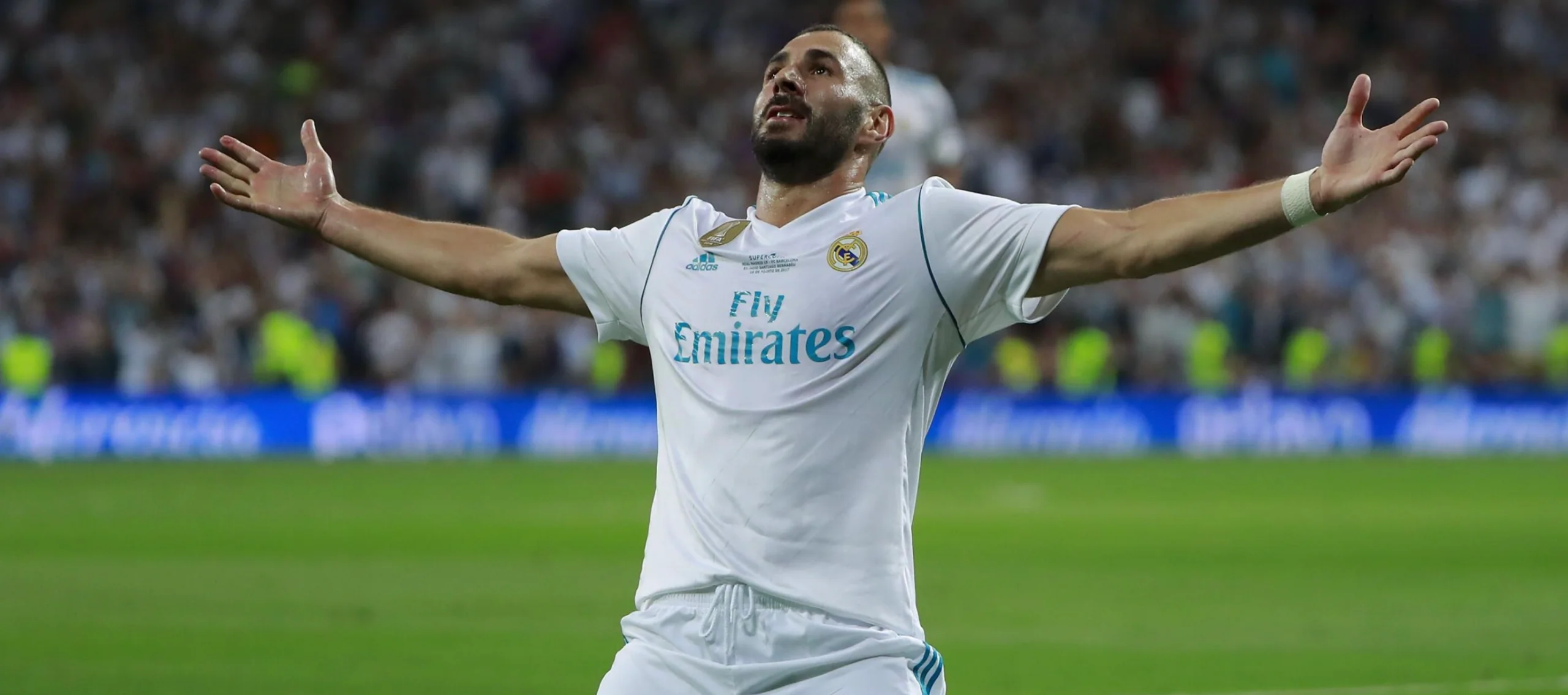 2017/2018 Real Madrid retro jersey - Image 11