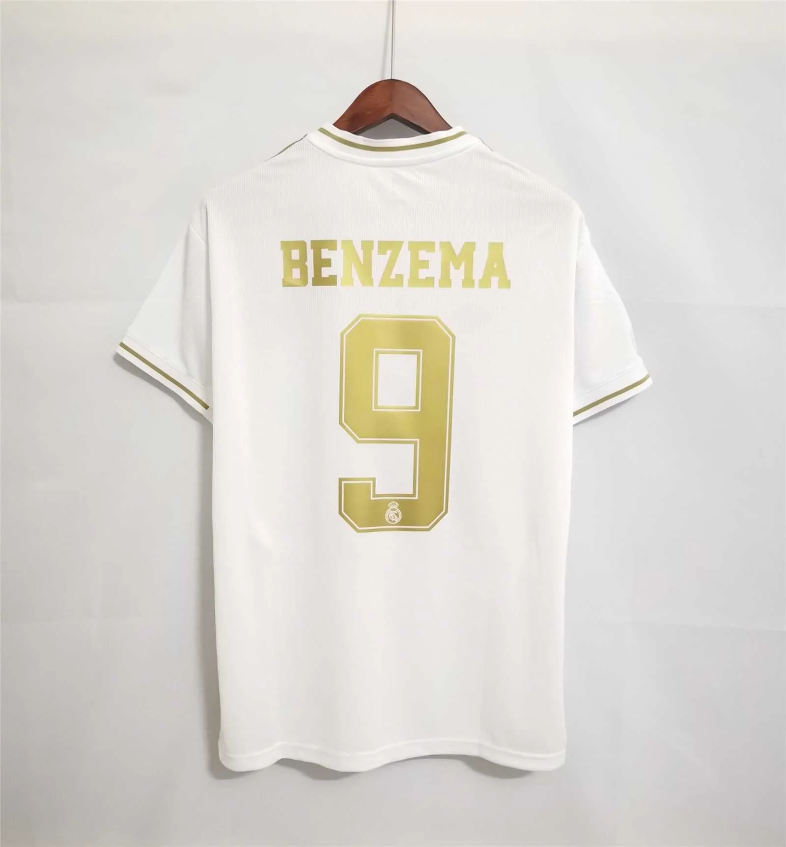 2019/2020 Real Madrid home jersey - Image 5