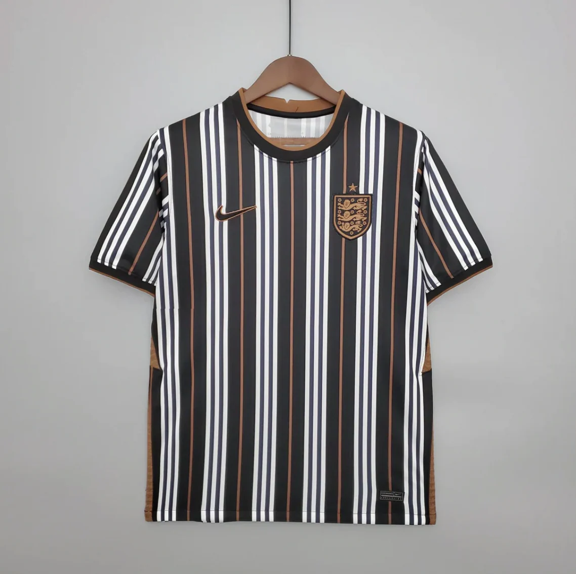 2024/25 England x Burberry special Edition