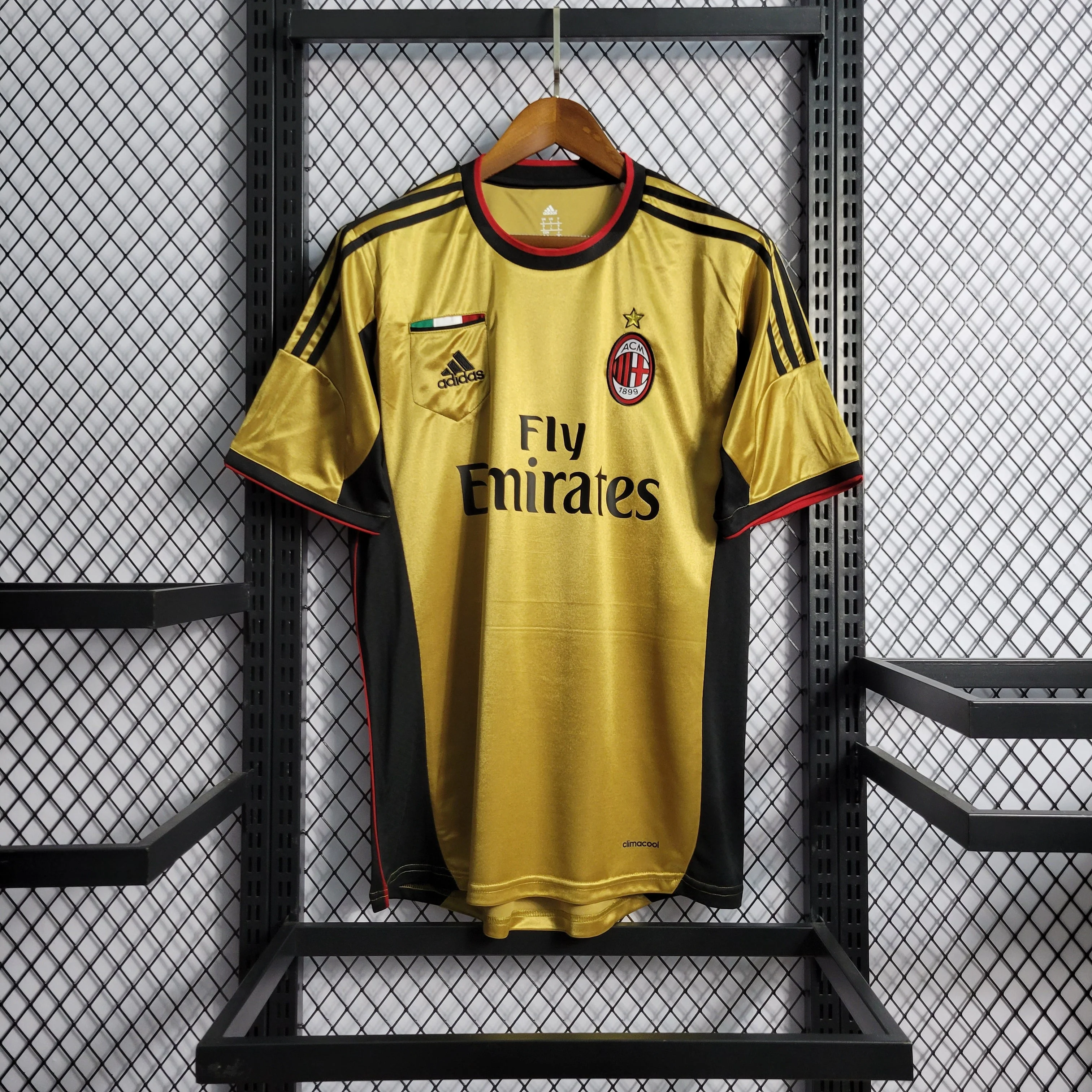 AC Milan Golden kit 2013/14 Retro - Image 2