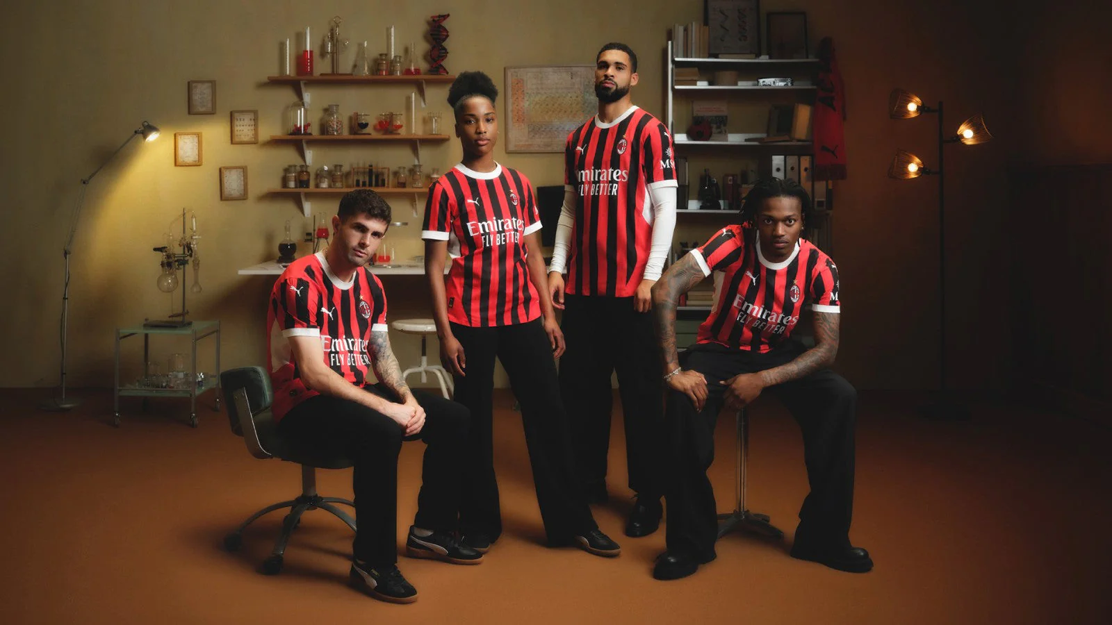 AC Milan Home player version jersey 2024/25 - Image 10
