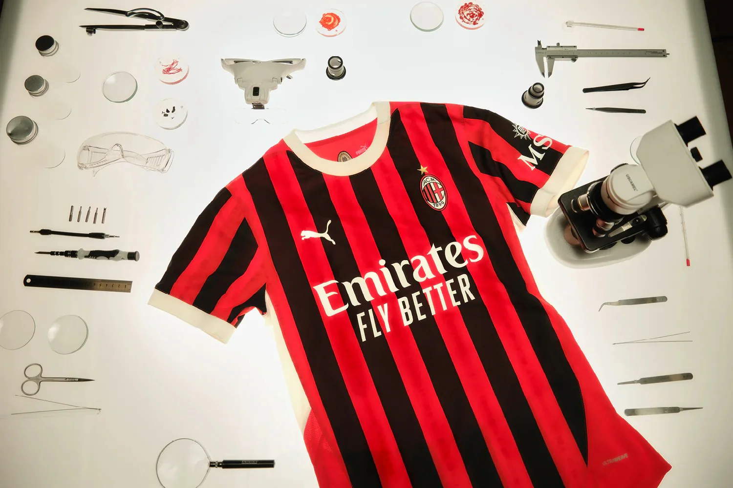 AC Milan Home player version jersey 2024/25 - Image 13