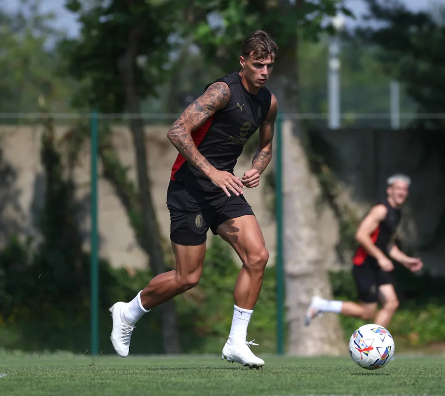 AC Milan Sleeveless Training set 2025 - Image 10