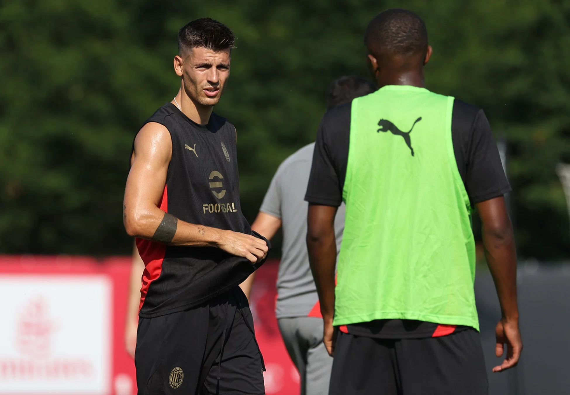 AC Milan Sleeveless Training set 2025 - Image 5