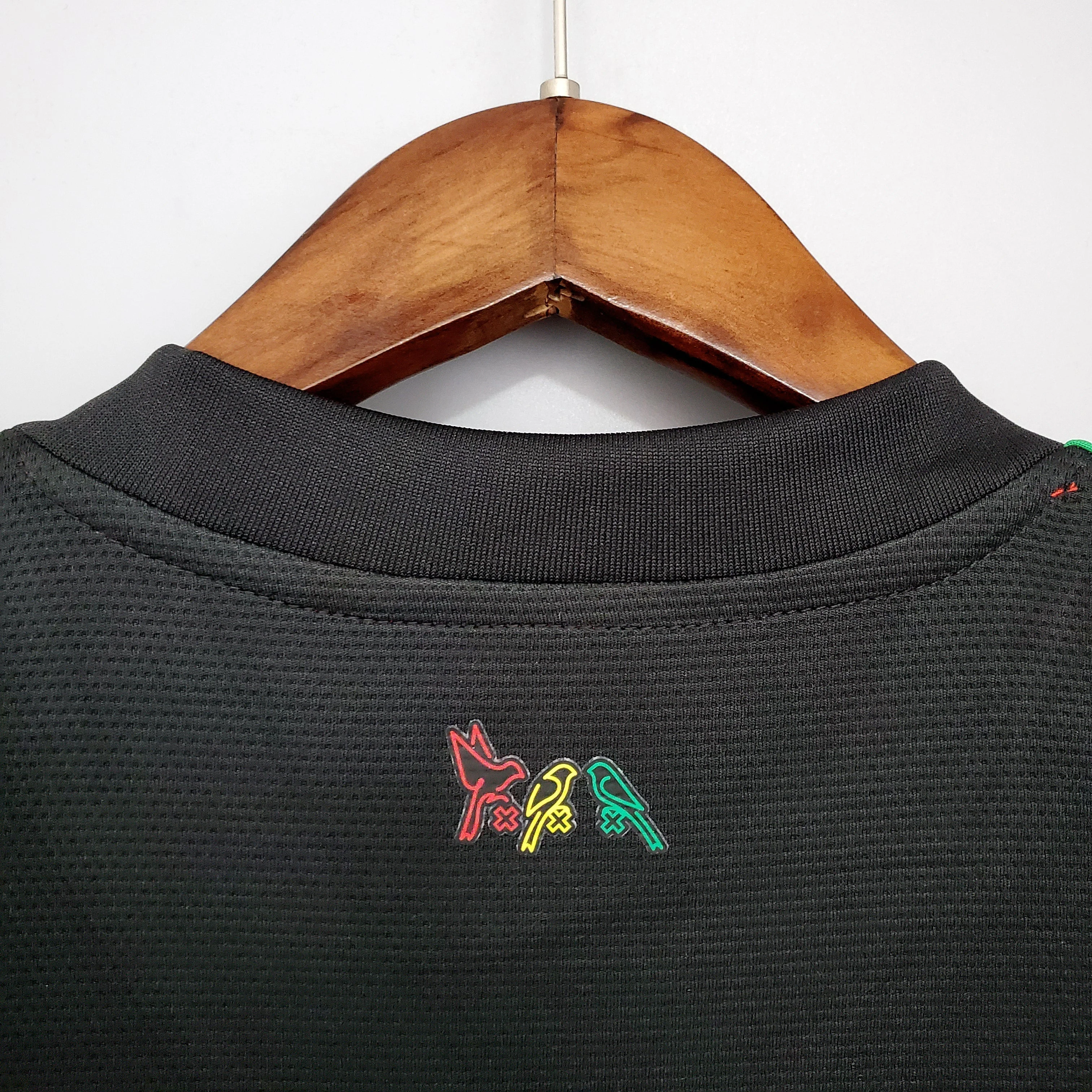 Ajax bob marley away shirt  21/22 - Image 12