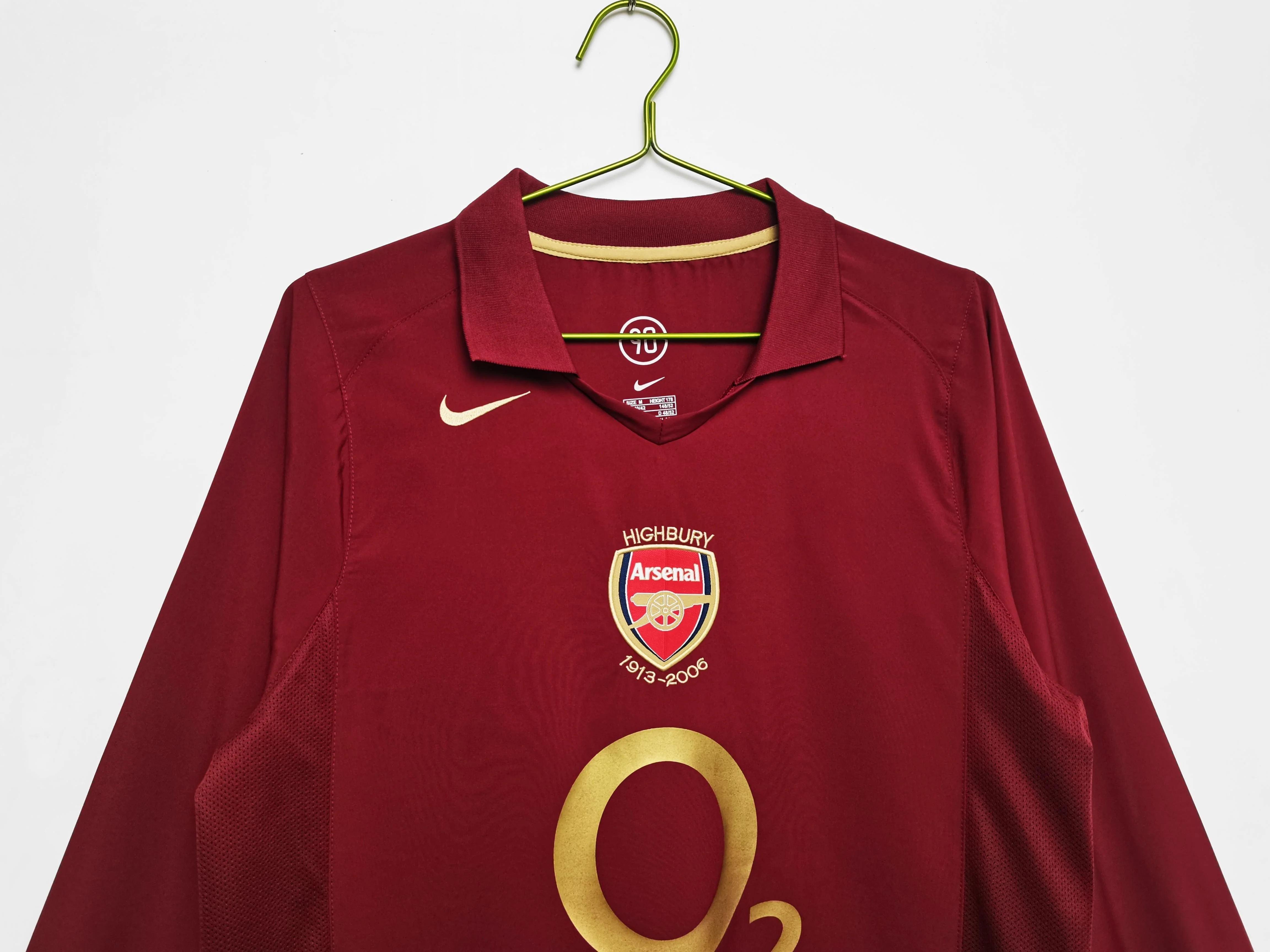 Arsenal 2005-2006 Long Sleeve Home Kit - Image 2