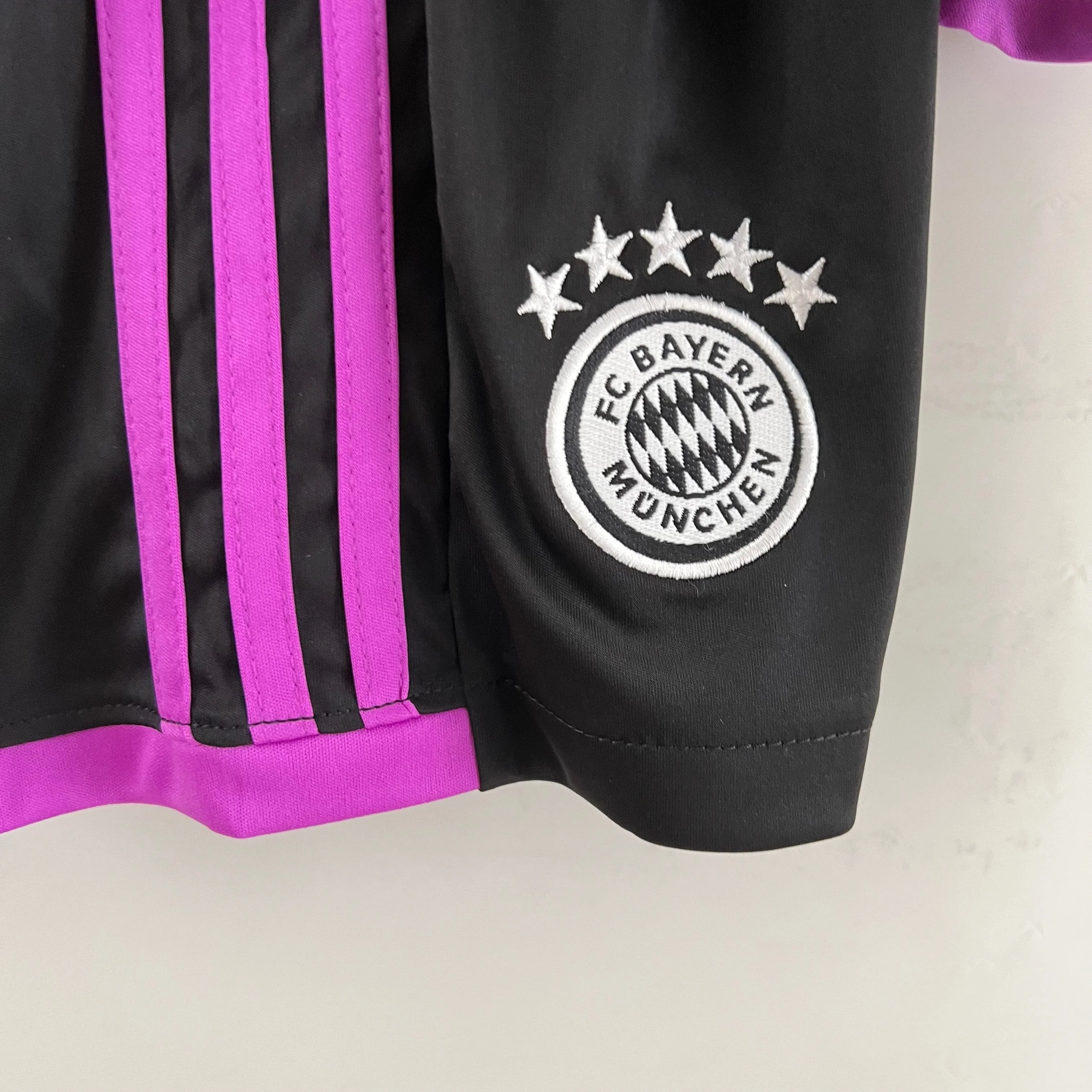 Bayern Munich 23-24 Kids Away jersey - Image 5