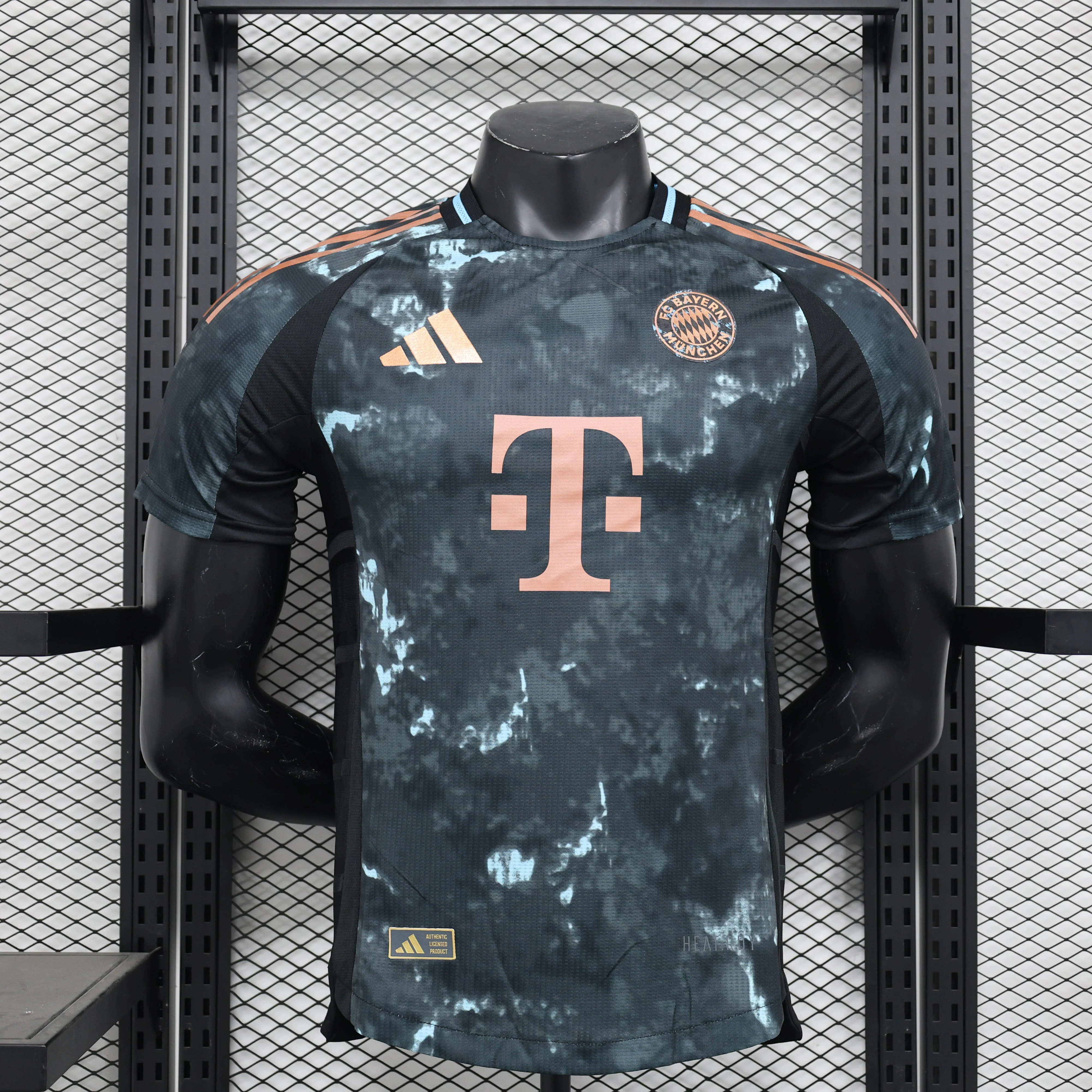 Bayern Munich Away 2024/25 - Image 3