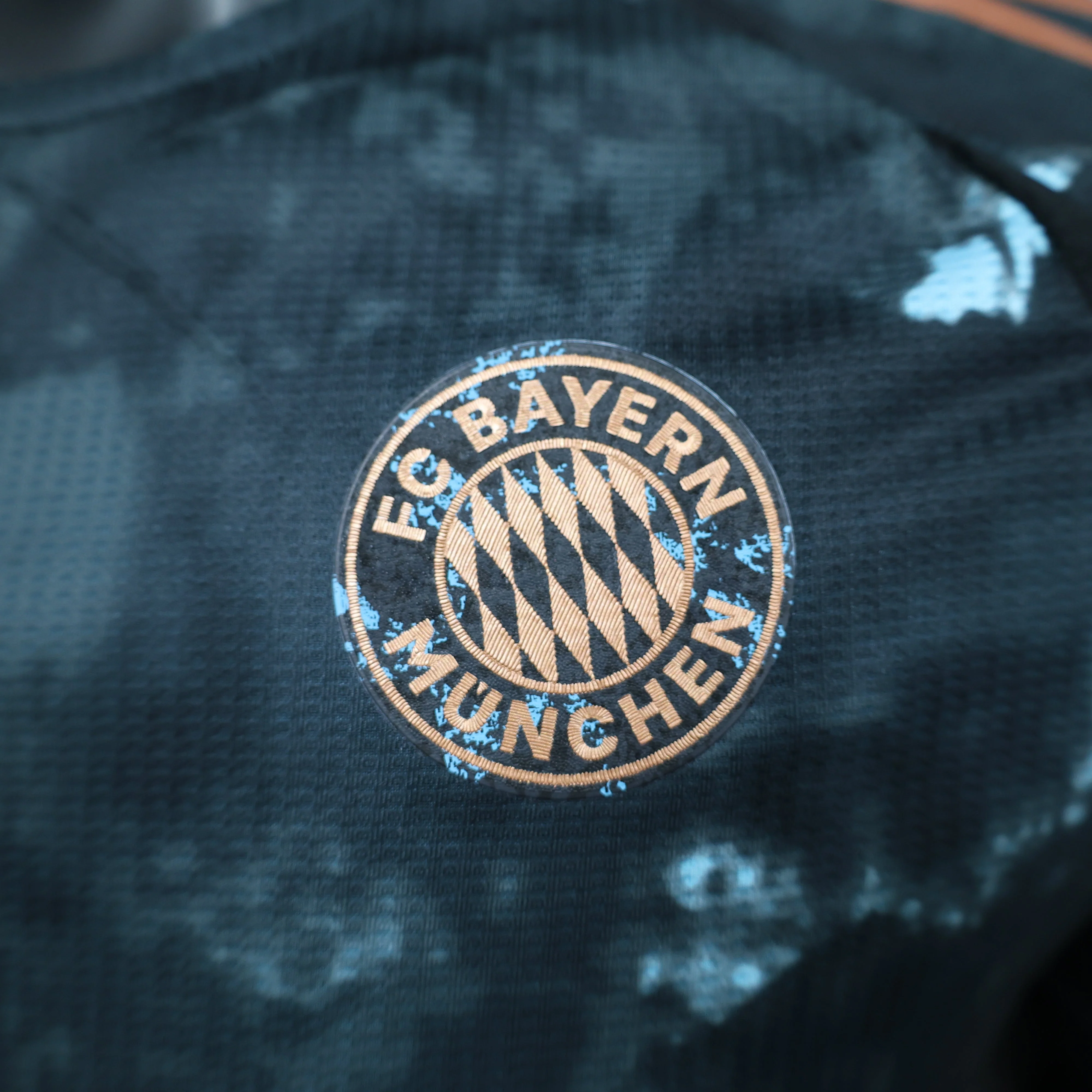 Bayern Munich Away 2024/25 - Image 5