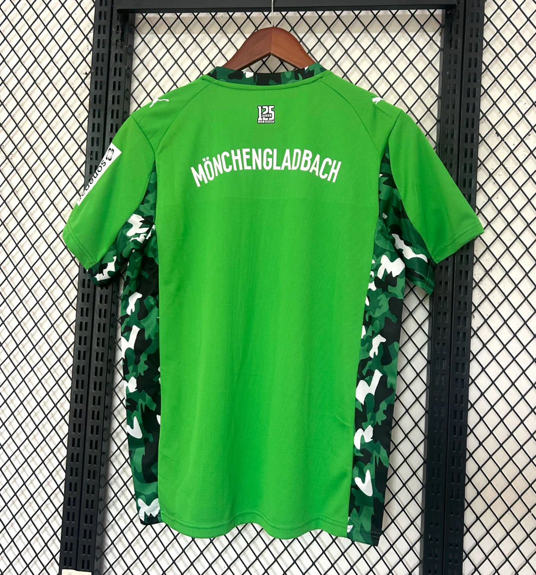 Borussia Mönchengladbach Away 2025/2026 jersey - Image 4