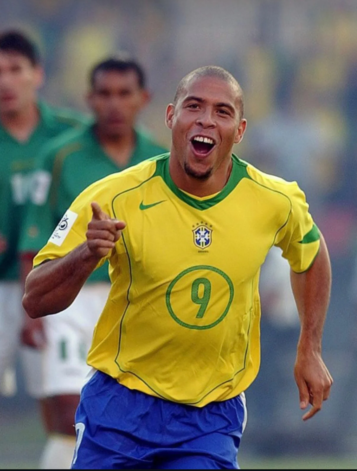 Brazil 2004 retro jersey - Image 12