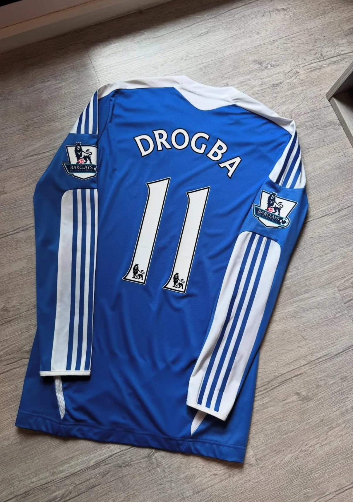Chelsea 2011-2012 Retro Jersey Long Sleeves - Image 2