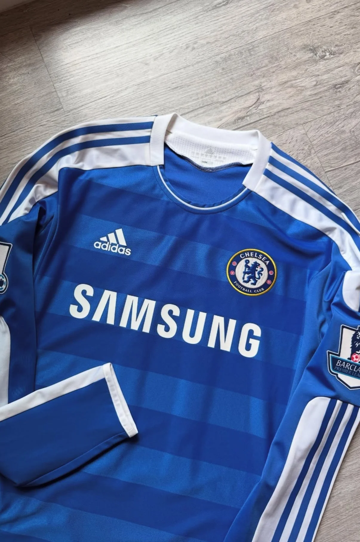 Chelsea 2011-2012 Retro Jersey Long Sleeves - Image 3