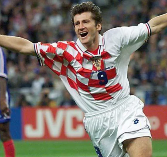 Croatia Home Retro Jersey – 1998 - Image 3