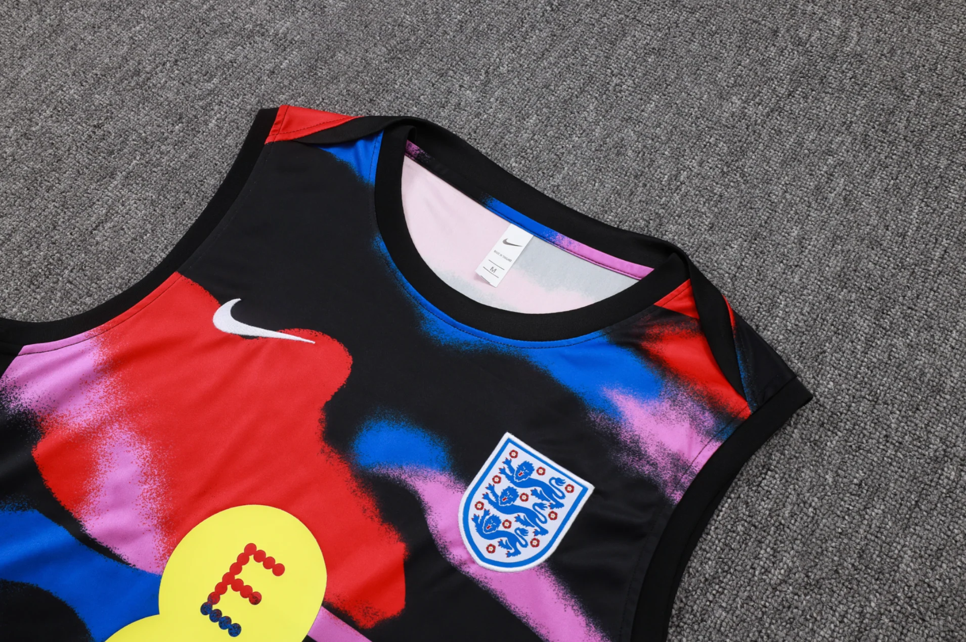 England 2025/2026 Sleeveless Summer Training Set - Image 4