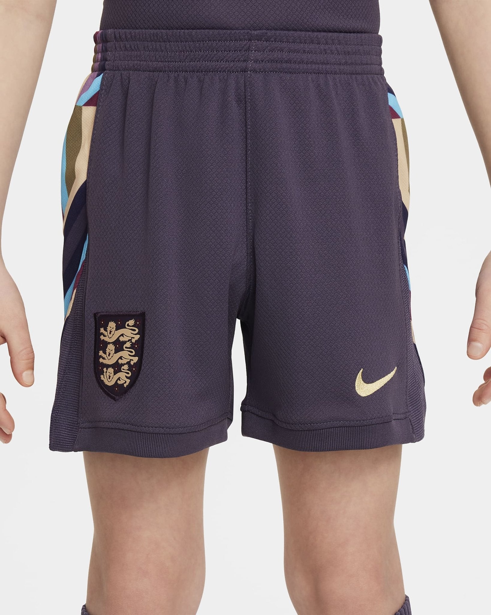 England Away kit kids 2024/2025 - Image 9