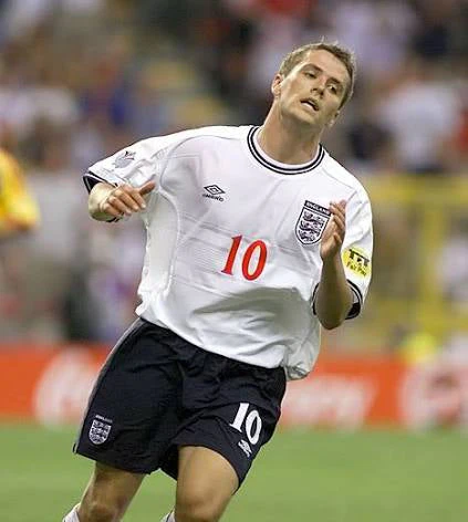 England Retro Jersey 2000 - Image 7