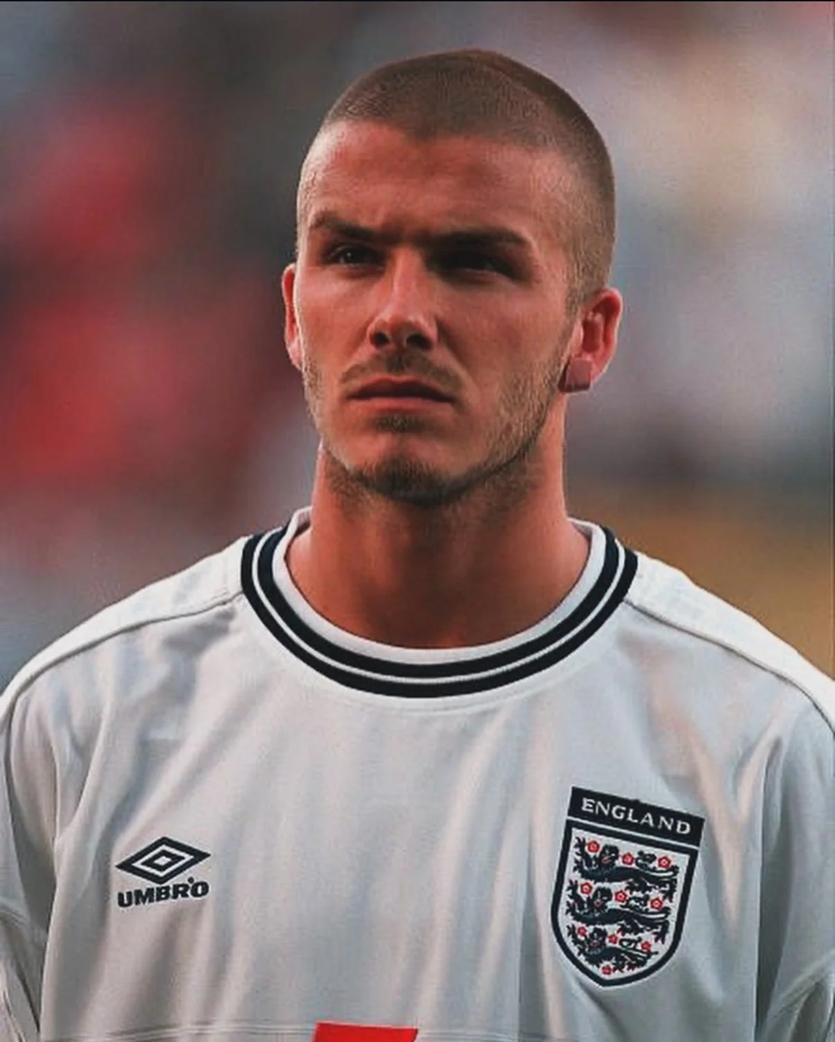 England Retro Jersey 2000 - Image 8