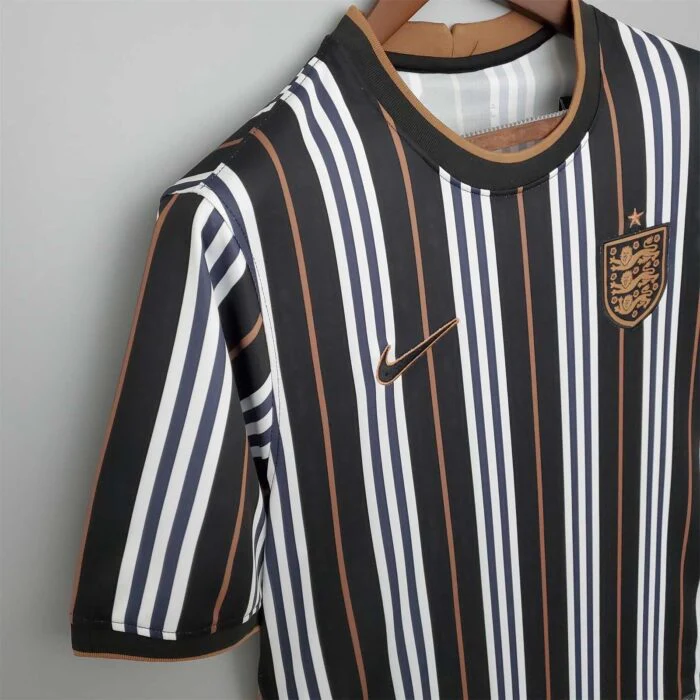 England X Burberry 2024 Special Edition - Image 2