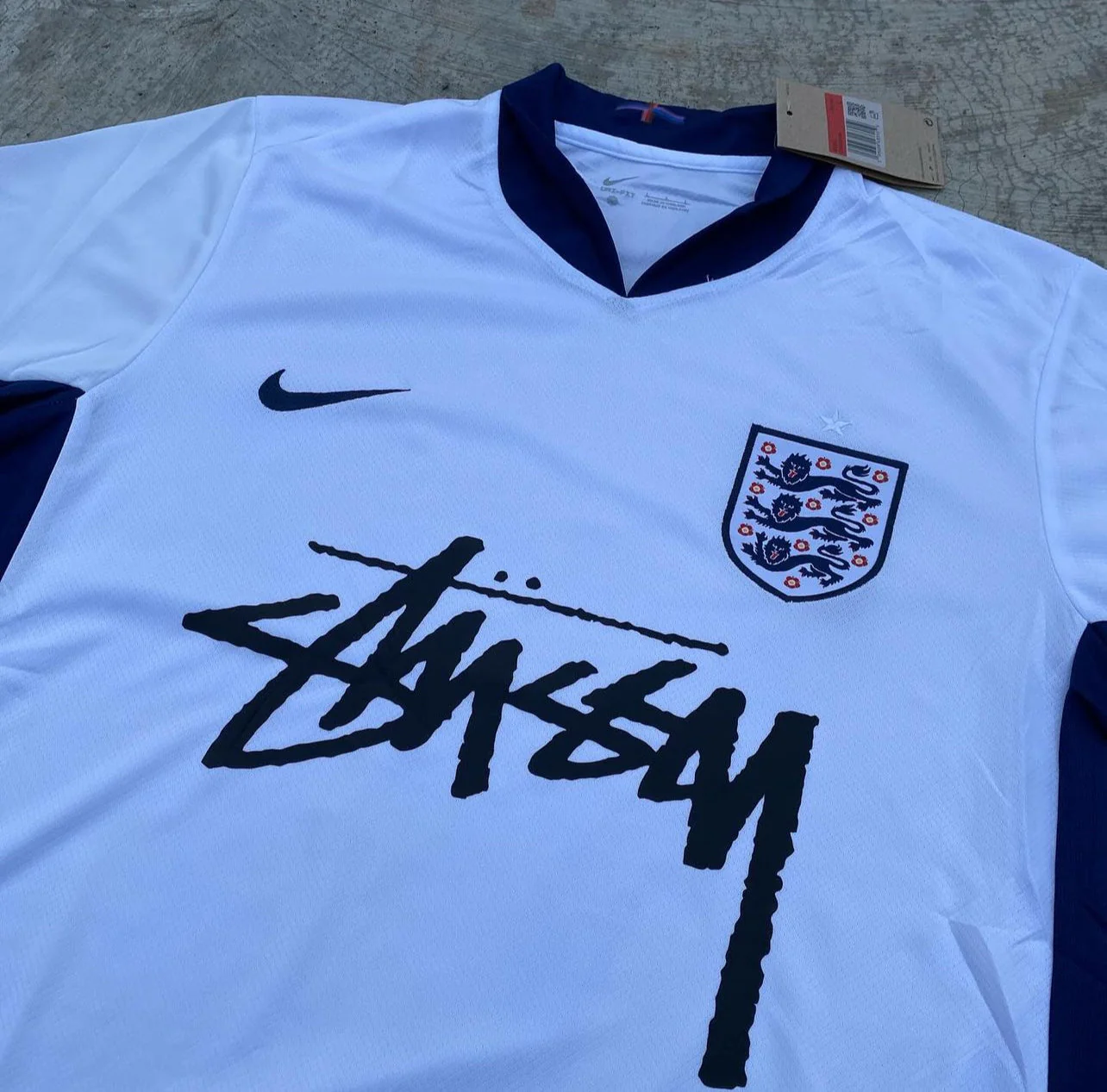 England x Stussy Concept kit - Image 2