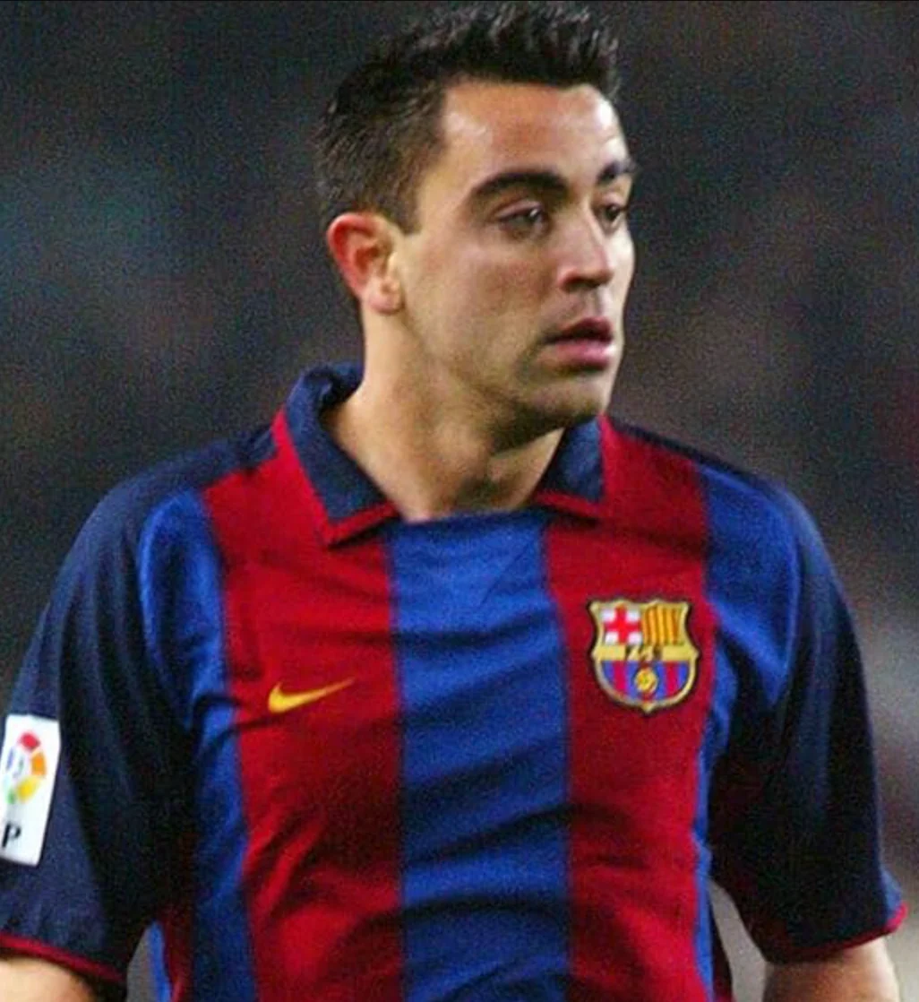 FC Barcelona 2003-2004 Retro Jersey - Image 5