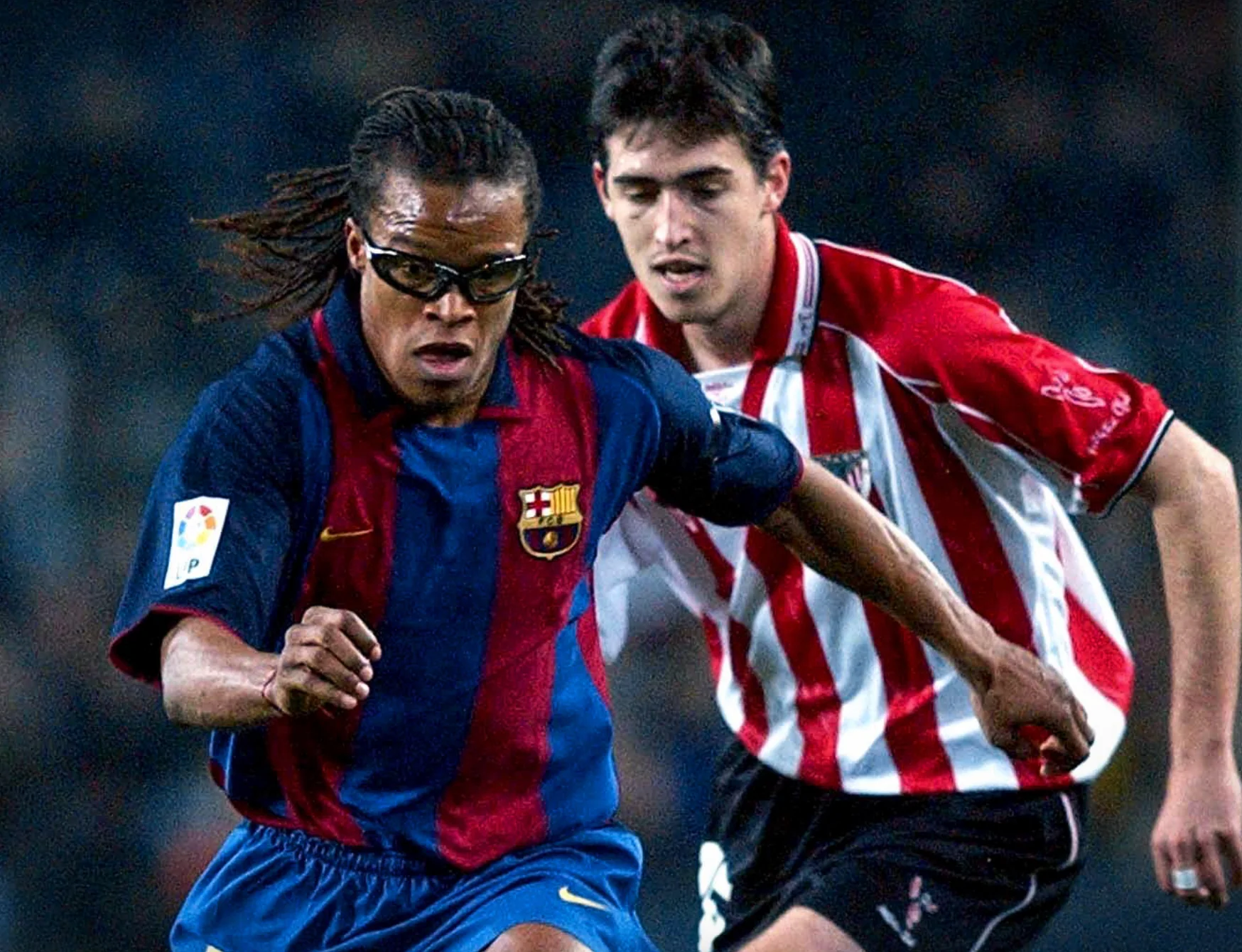 FC Barcelona 2003-2004 Retro Jersey - Image 6