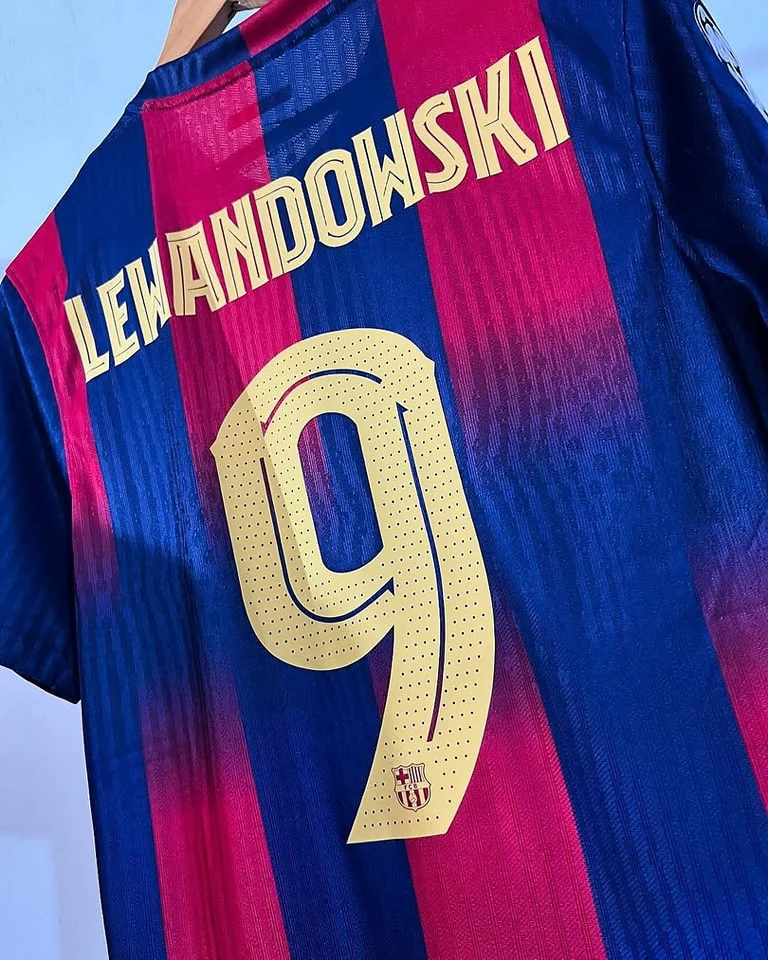 FC Barcelona 2025/2026 home kit - Image 4