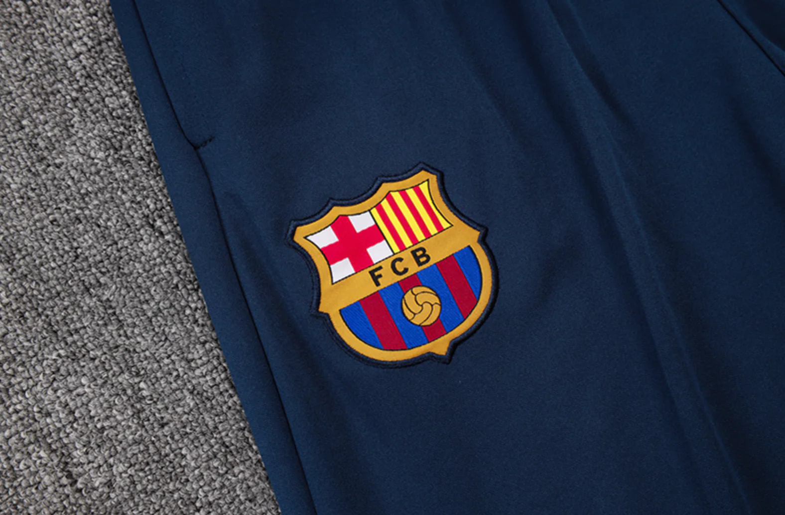 FC Barcelona 2026 Tracksuit - Image 7
