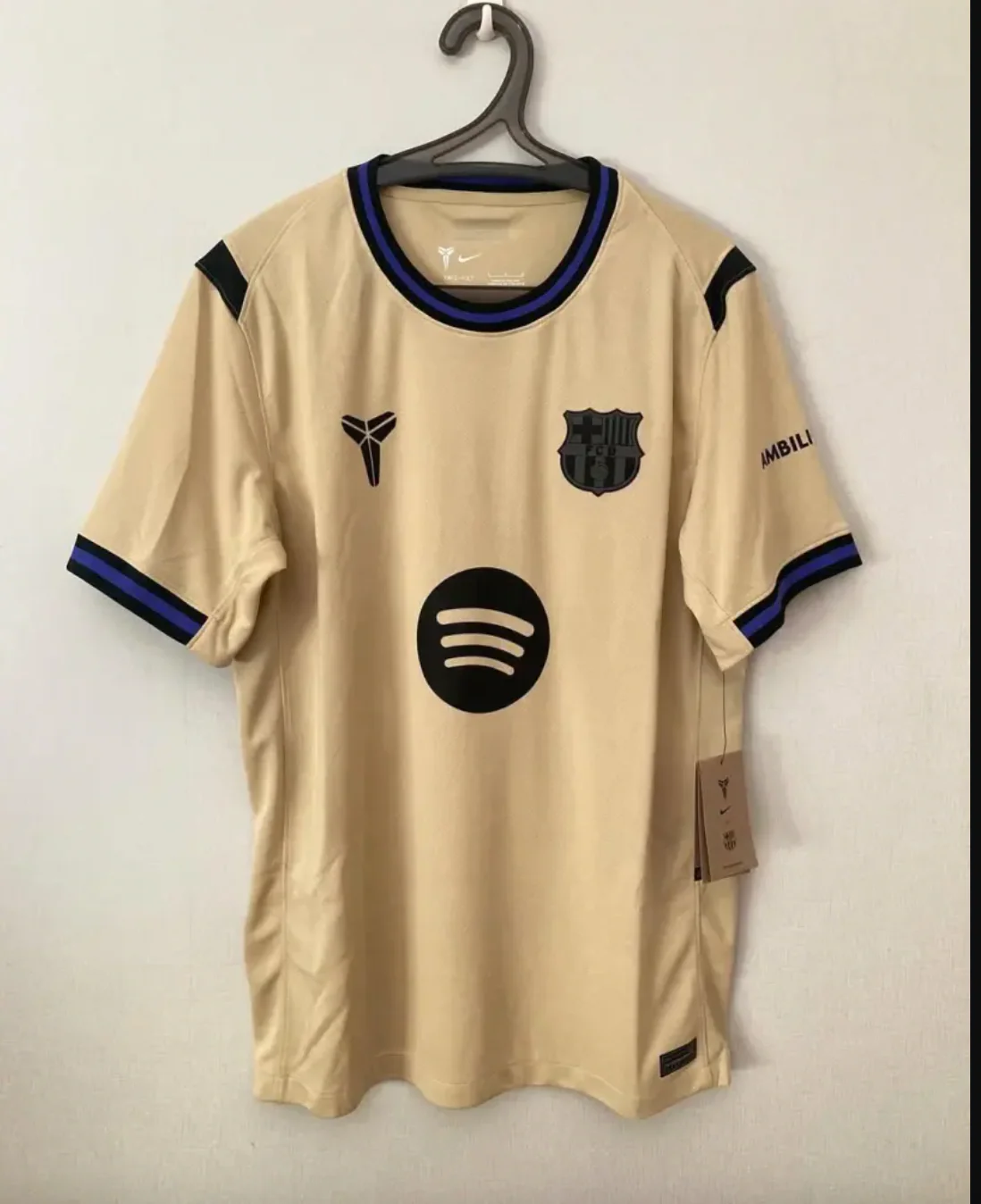 FC Barcelona Mamba Jersey - Image 6