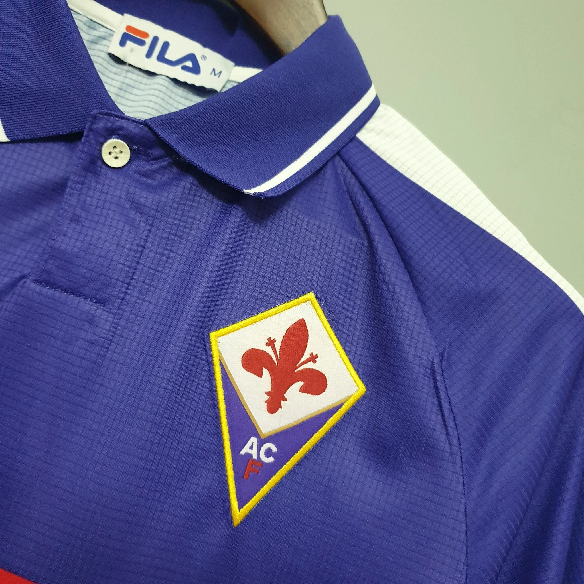 Fiorentina retro jersey 1998 / 1999 - Image 2