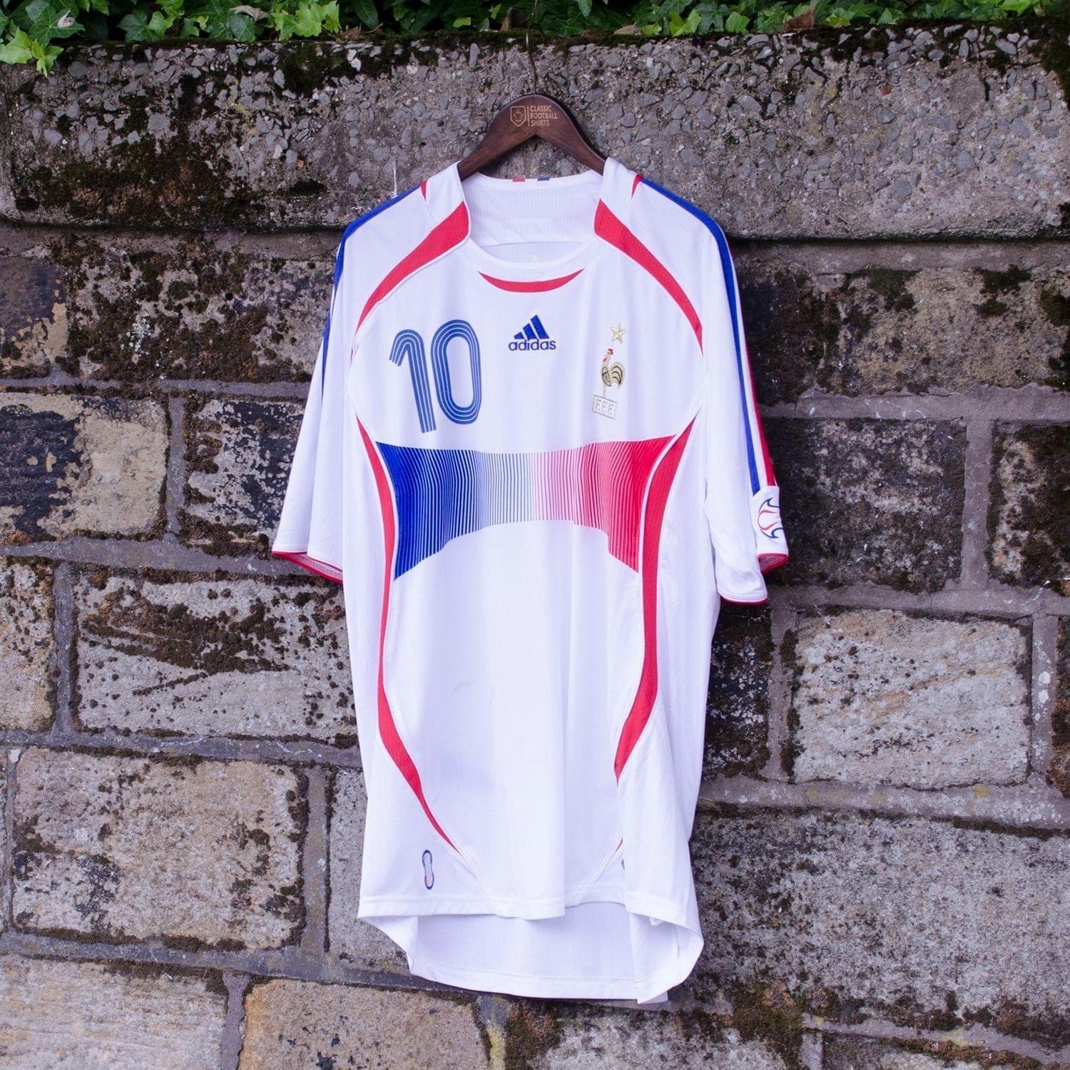 France 2006 retro kit - Image 3