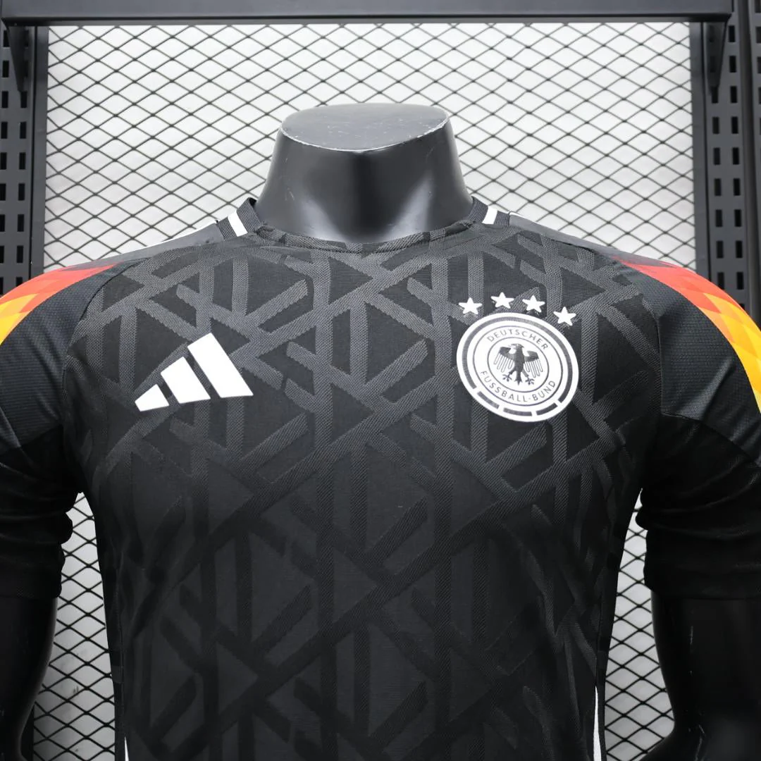 Germany 2025-2026 Home Kit - Image 2