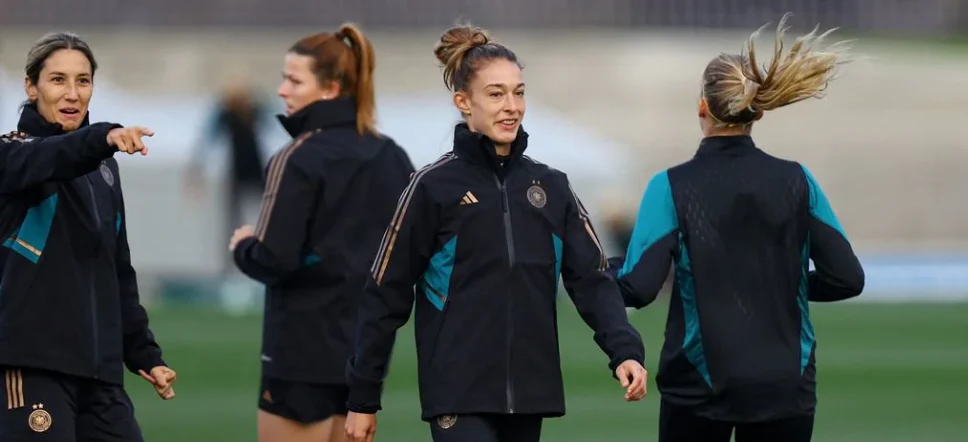 Germany 23-24 Black Tracksuit - Image 12