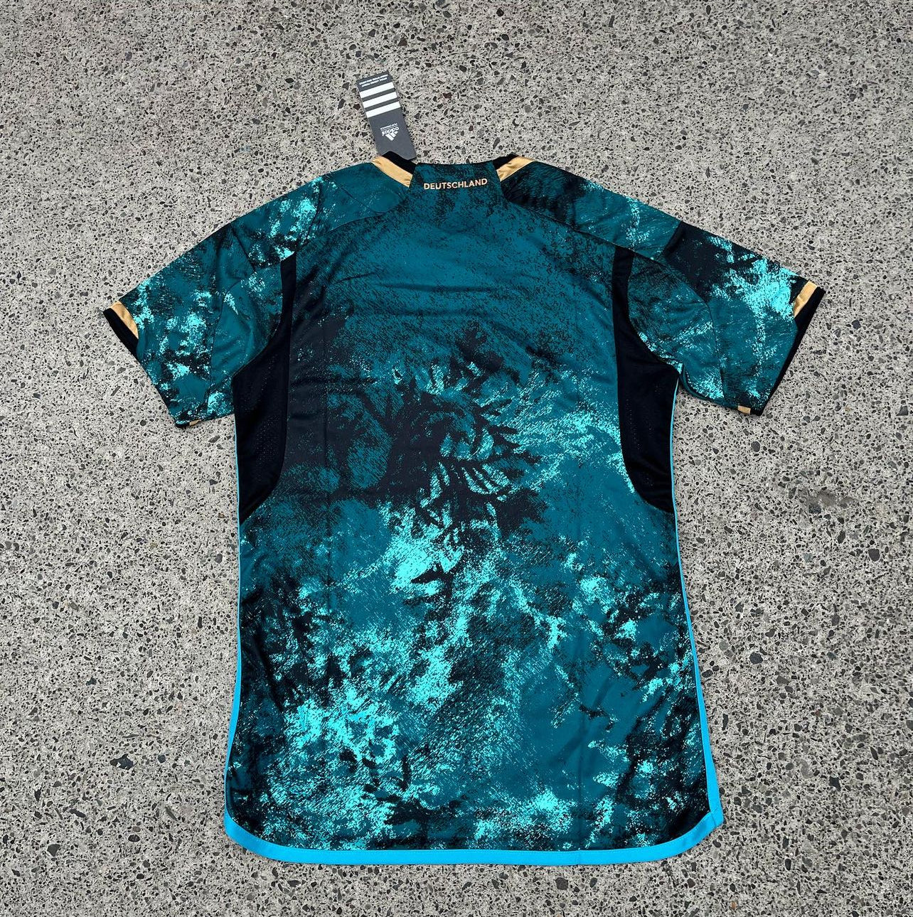 GERMANY X CORTEIZ SPECIAL EDITION - Image 3