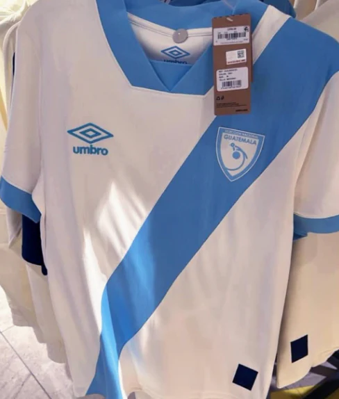 Guatemala 2025-2026 Football Kit - Image 4