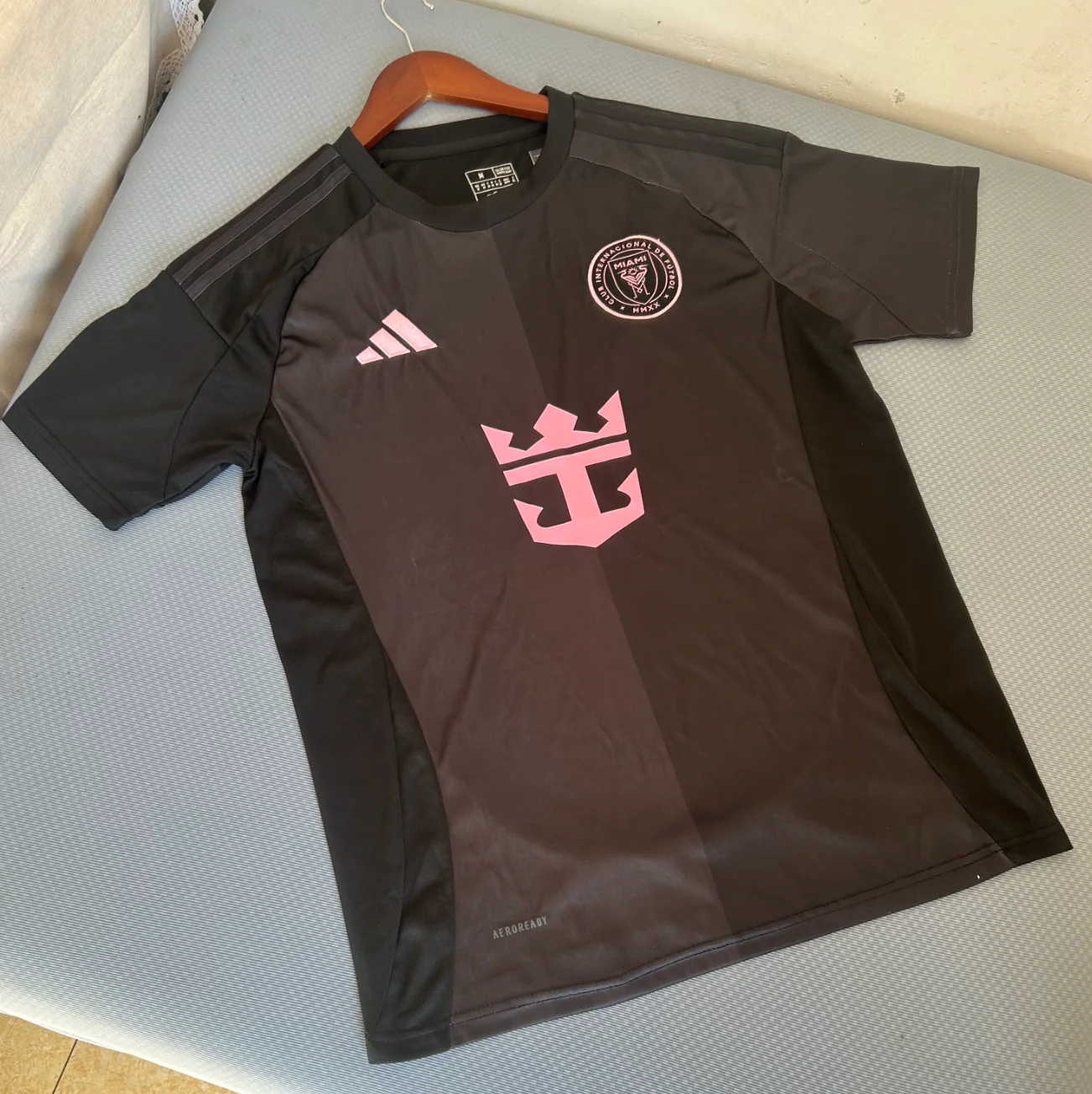 Inter Miami 2025-2026 Away Kit - Image 2