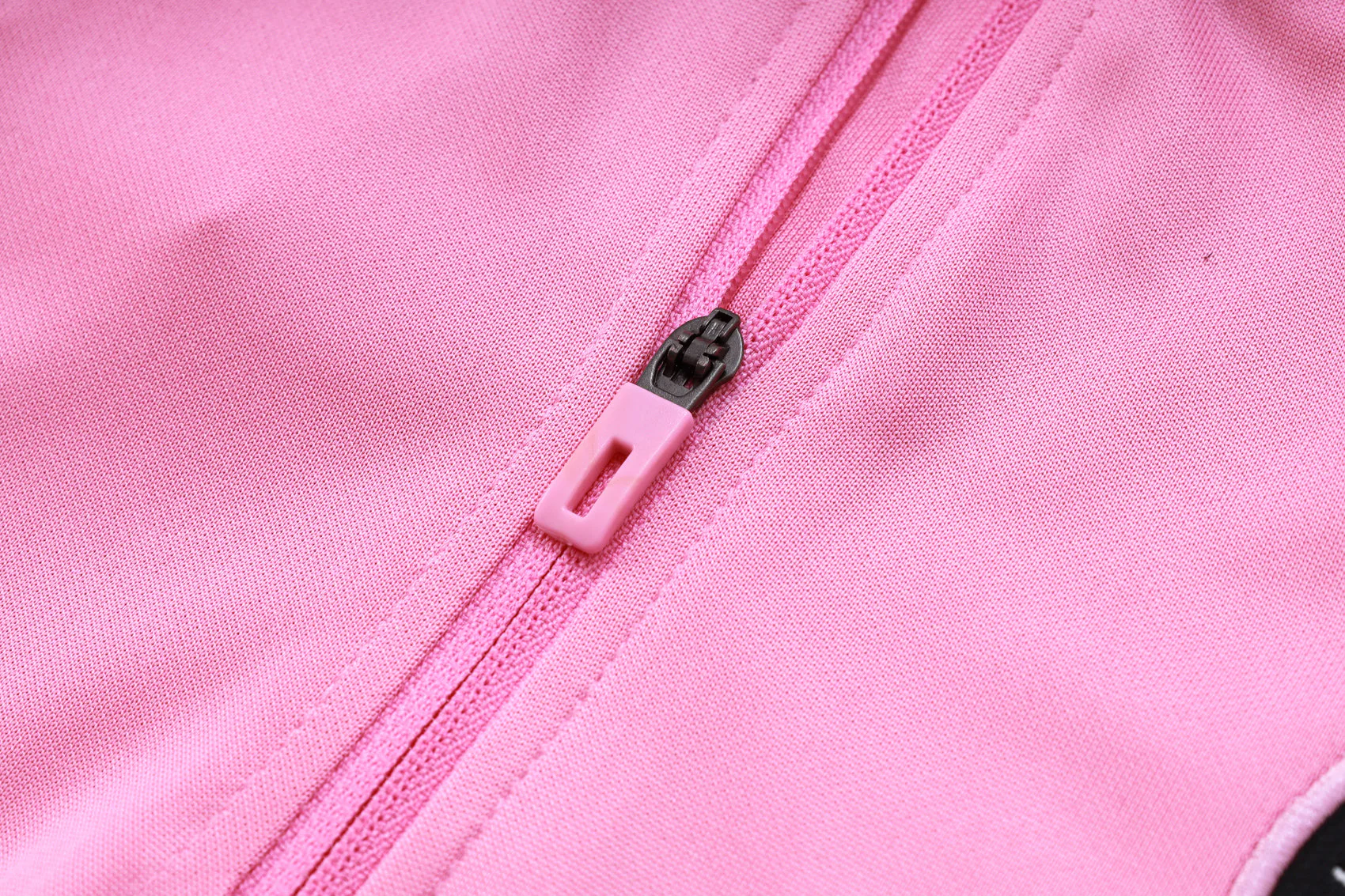 Inter Miami 23-24 Pink Tracksuit - Image 7