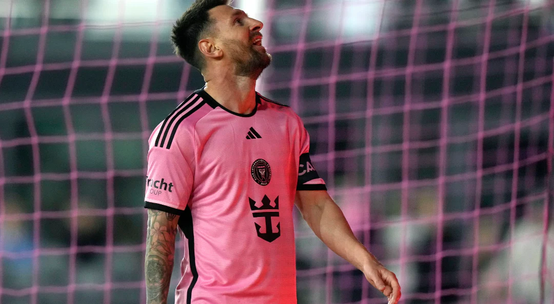 Inter Miami 24-25 Home - Image 9