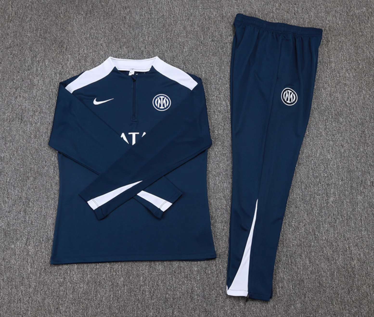 Inter Milan 2025/2026 Tracksuit - Image 3